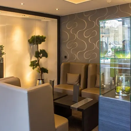 Parkhotel Ahrbergen 4*