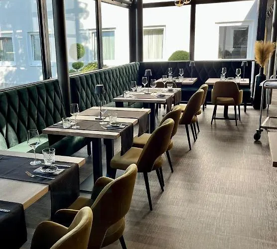 Parkhotel Ahrbergen Отель 4*