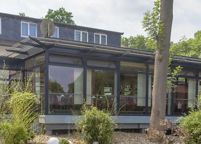 Parkhotel Ahrbergen Отель 4*