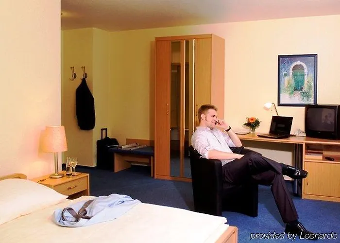 Parkhotel Ahrbergen 4*