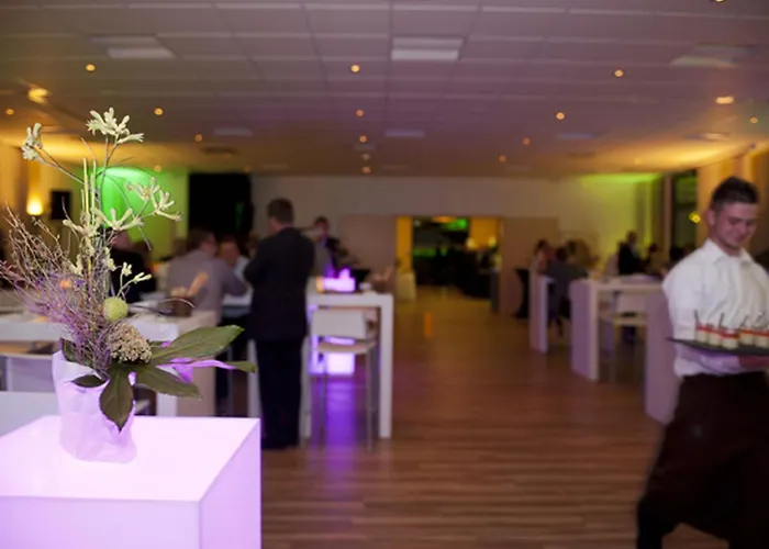 Parkhotel Ahrbergen 4* Гизен